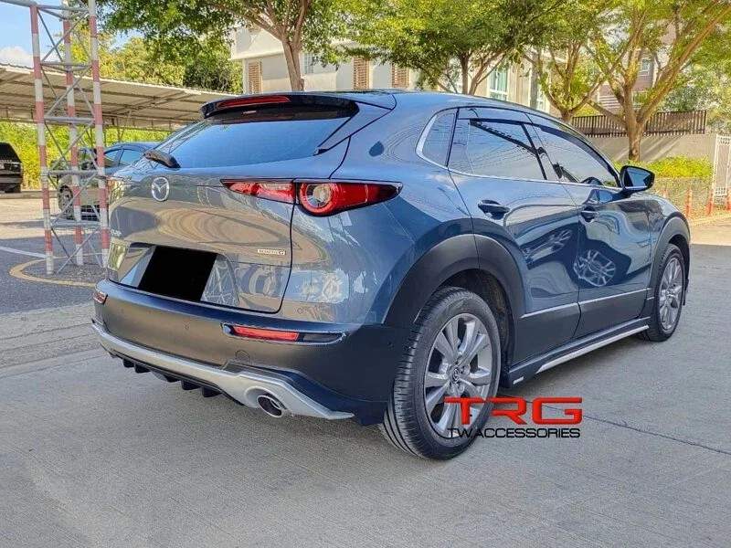 VIP Body kit for Mazda CX-30 (Black & Silver Bronze Color)